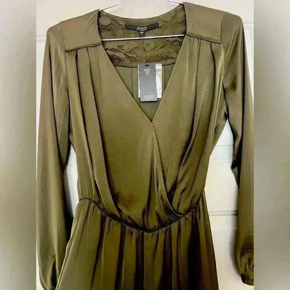 Guess green new romper size s with tags - Picture 7 of 10